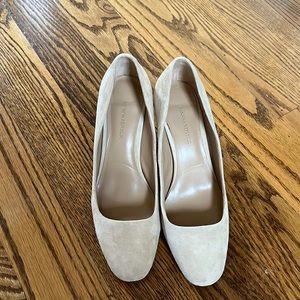 Banana republic heels
